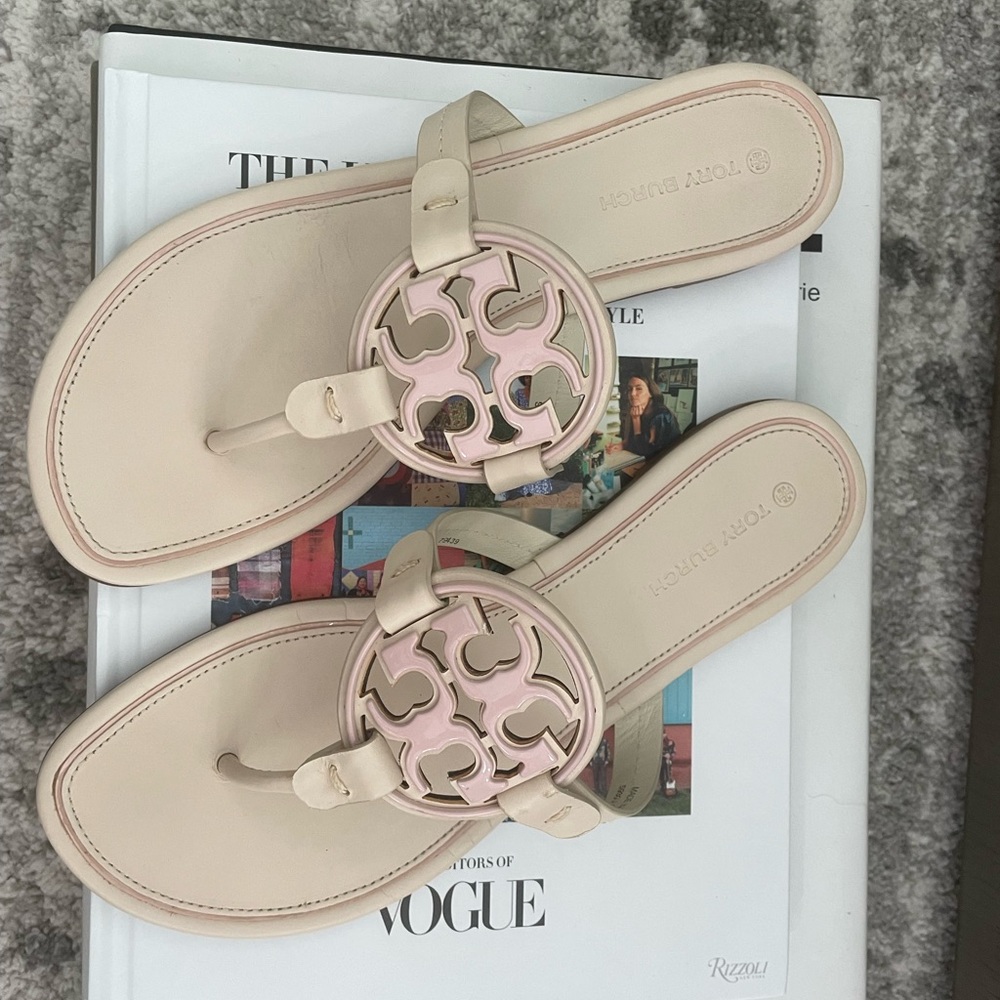 Tory Burch Metal Miller Cream & Shell Pink size 38.5